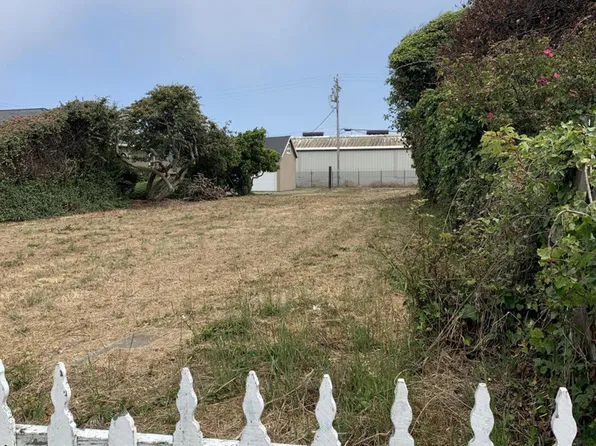 620 S Franklin St, Fort Bragg, CA 95437