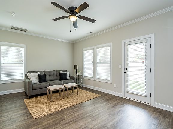 3rd image of 89 Marsh Harbor St #1-29