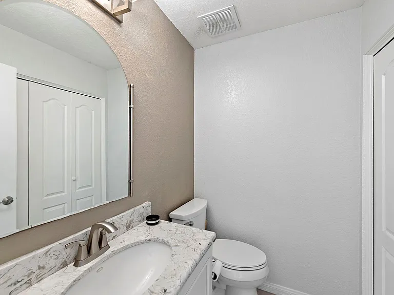 3502 Calle Verano — Photo 7
