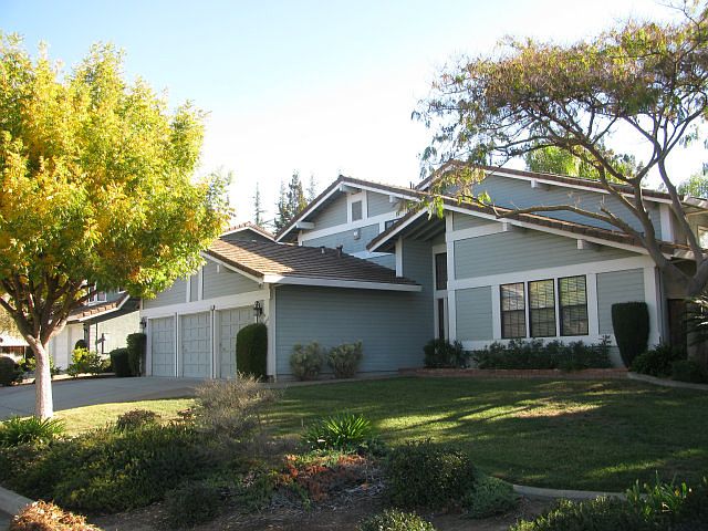 1st image of 3212 Meadowlands Ln