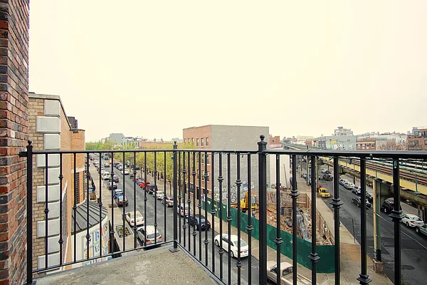 Rented by Lofts and Flats LLC | media 23