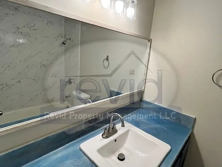 4757 Northfield Cir — Photo 11