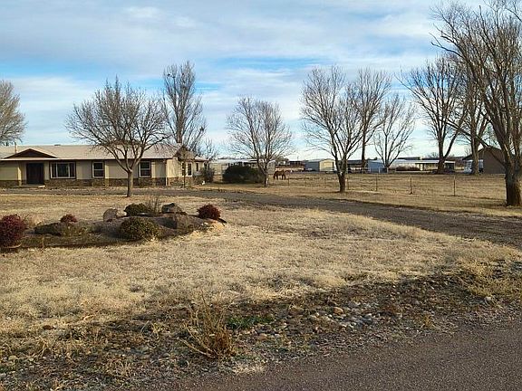 3rd image of 69 Midway Rd