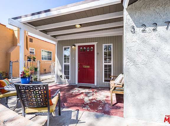 4th image of 3227 Hollydale Dr