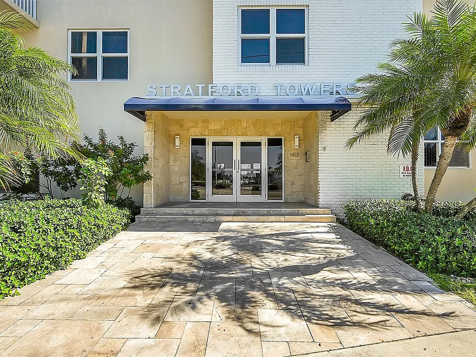 1401 S Ocean Dr #304