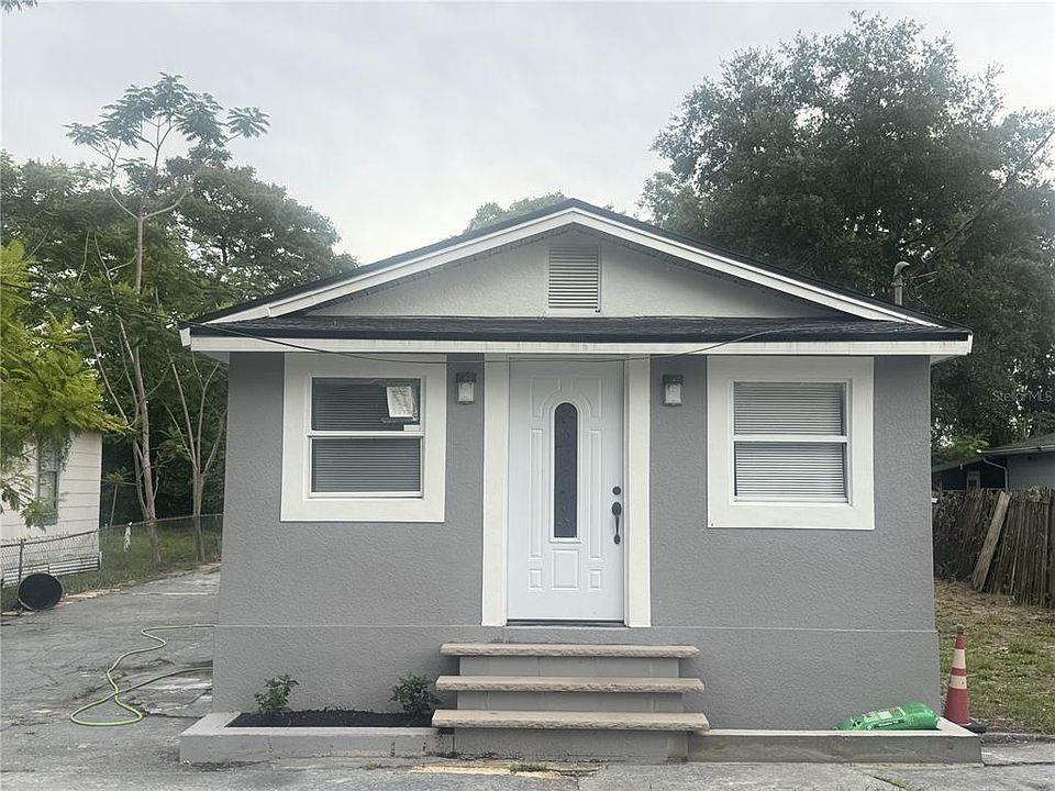 1st image of 425 S Observatory Dr