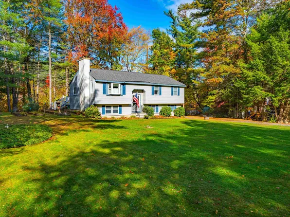 7 Chestnut Hill Drive, Londonderry, NH 03053