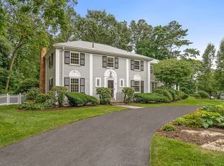 62 Westgate Rd, Wellesley, MA 02481