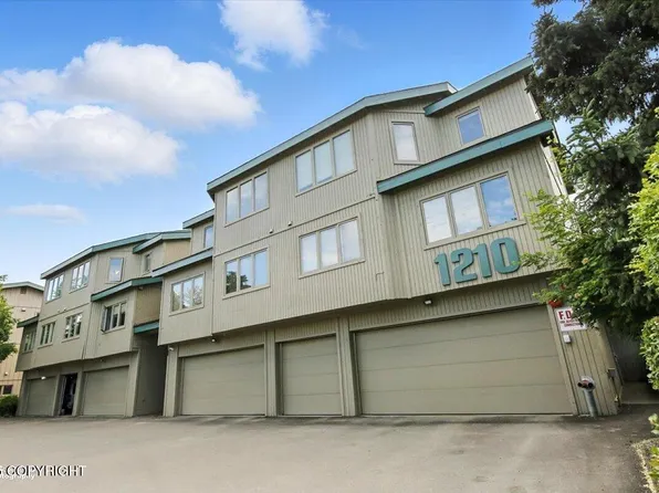 1210 E 16th Ave APT 4, Anchorage, AK 99501