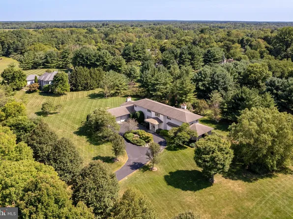 6 Tomlyn Dr, Princeton, NJ 08540