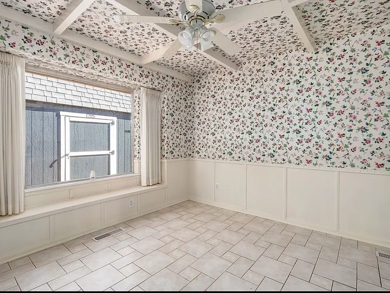6605 Parkwood Ln — Photo 5
