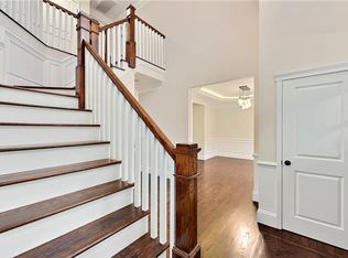 11 Point Pl, Chappaqua, NY 10514