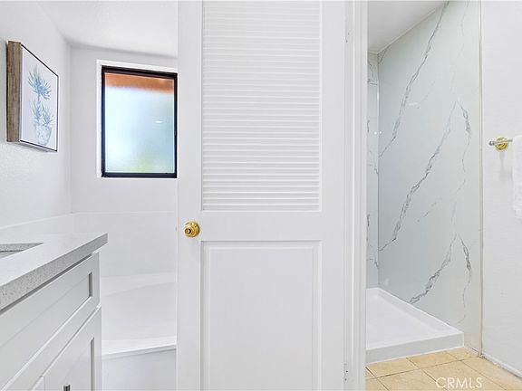 4th image of 22811 Chardonnay Dr Unit 1