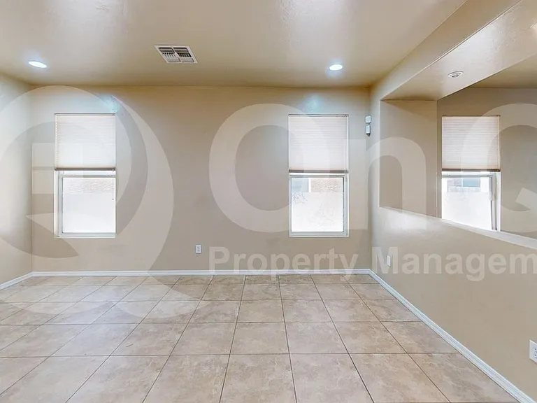 5874 N Dartwhite Dr — Photo 25