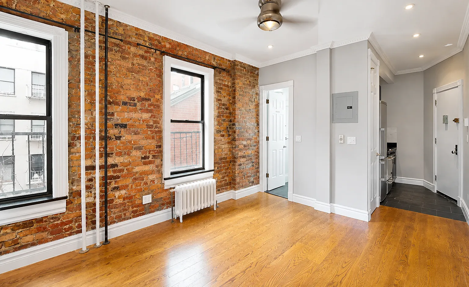 52 Barrow Street — Photo 1