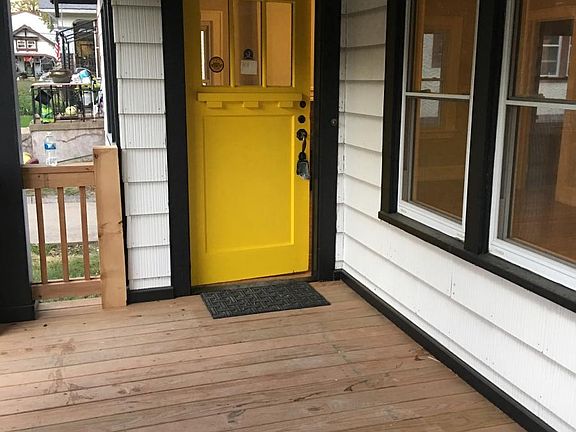 2nd image of 3533 Wyoming St