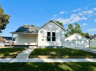 117 S Church St, Rossville, IL 60963