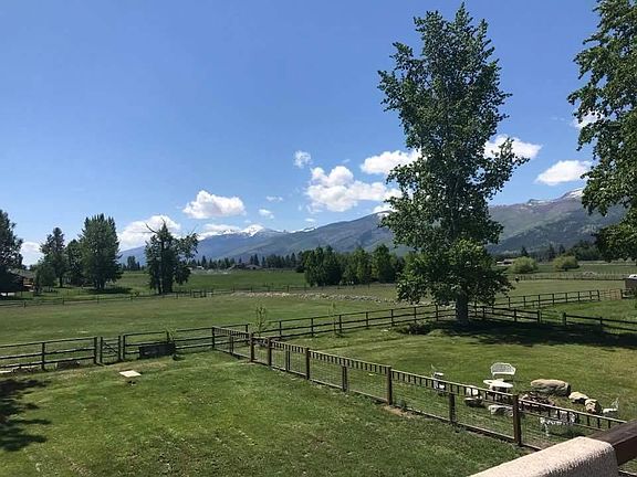 407 Moose Hollow Rd. Victor, yard