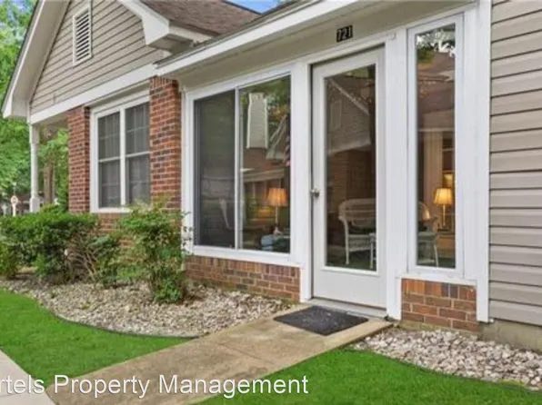 721 Mashie Ct, Newport News, VA 23602