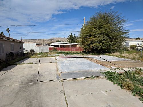 1st image of 1829 Monterey Dr