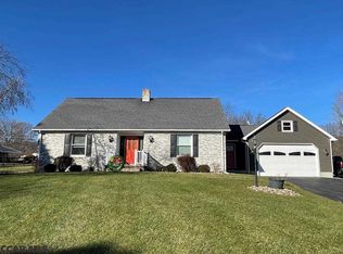 115 Grandview Rd, Centre Hall, PA 16828