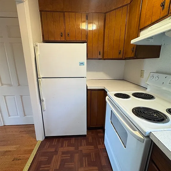 23 State St #4 — Photo 3