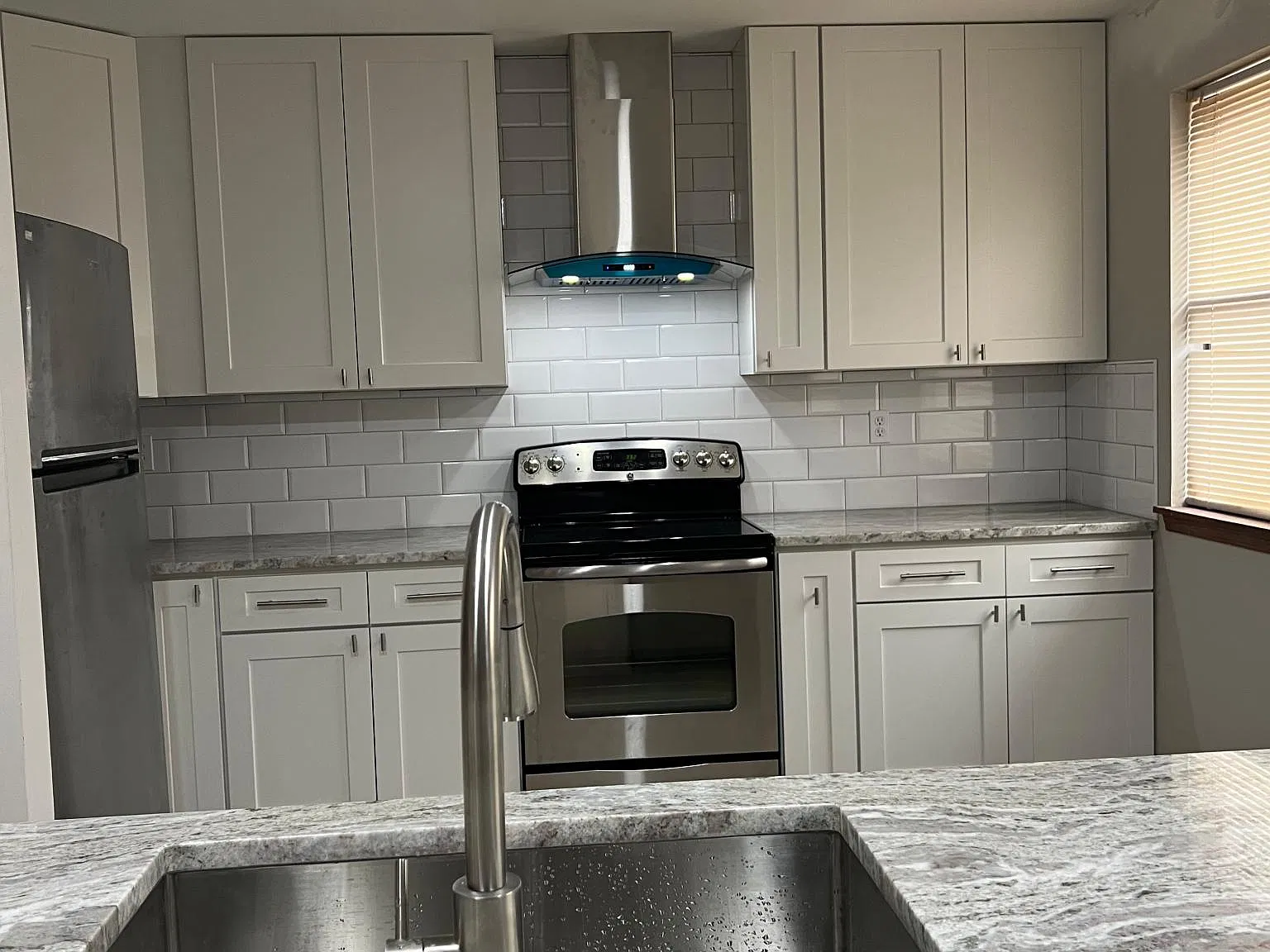 2839 Paignton Ct — Photo 4