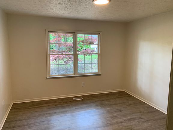 1st Front Bedroom_05042022