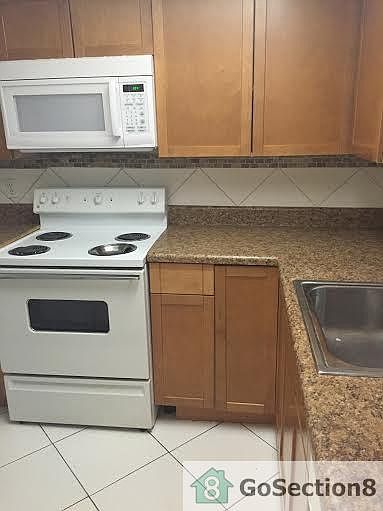 1st image of 7723 Tam Oshanter Blvd