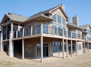 111 Terrace Dr, Lake Geneva, WI 53147