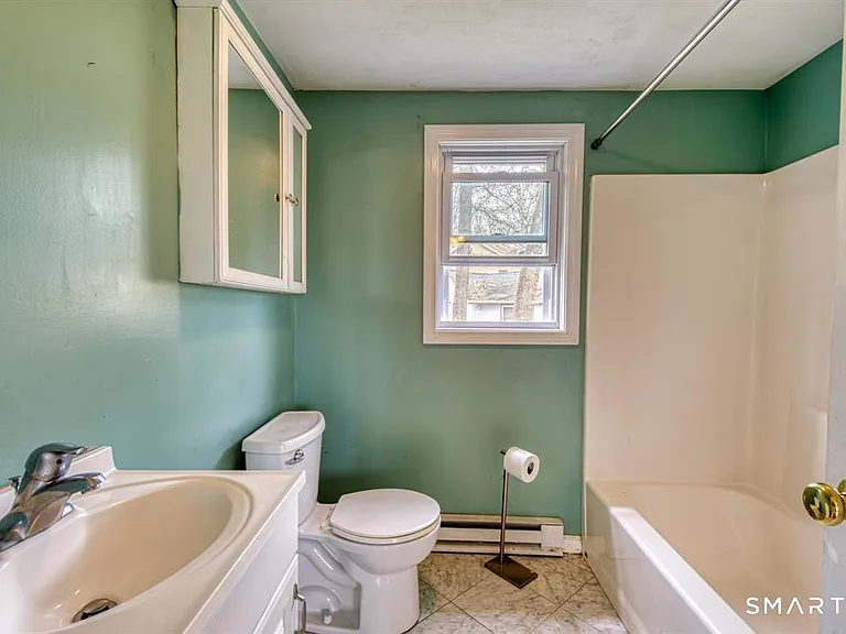 20 Lake View Ave — Photo 15