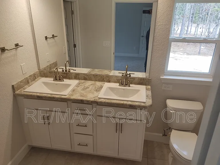 8398 N Jay Dr — Photo 8