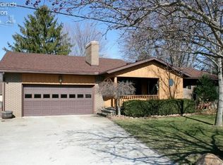 9307 River Rd, Huron, OH 44839