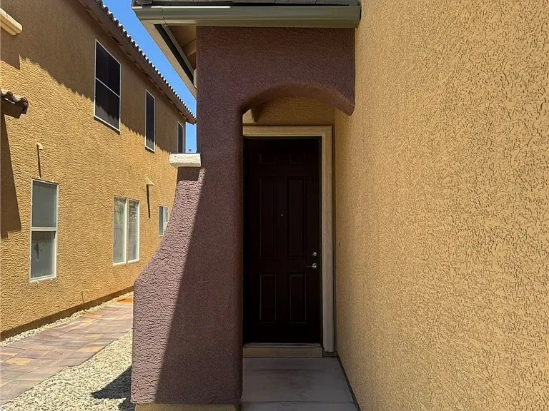 5352 Magnolia Crossing St — Photo 32