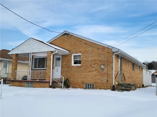 2722 Sumner St, Natrona Heights, PA 15065