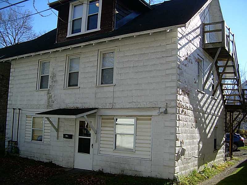 1st image of 430 A&b Nixon Ave