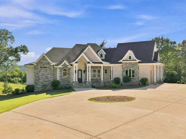 8287 Bluff Ridge Rd, Bessemer, AL 35022