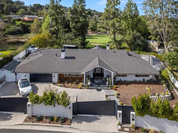 19407 Shenango Dr, Tarzana, CA 91356