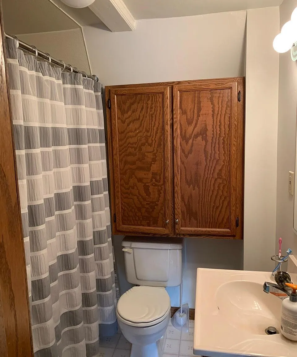 3 bed, 1.5 bath, 1645 sqft, $1,675 — Photo 3