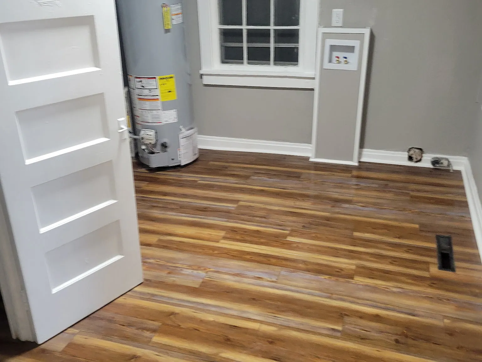 2 bed, 900 sqft, $1,100 — Photo 4