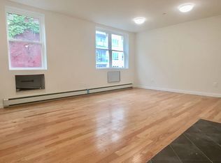 150 Jackson St #4, Brooklyn, NY 11211