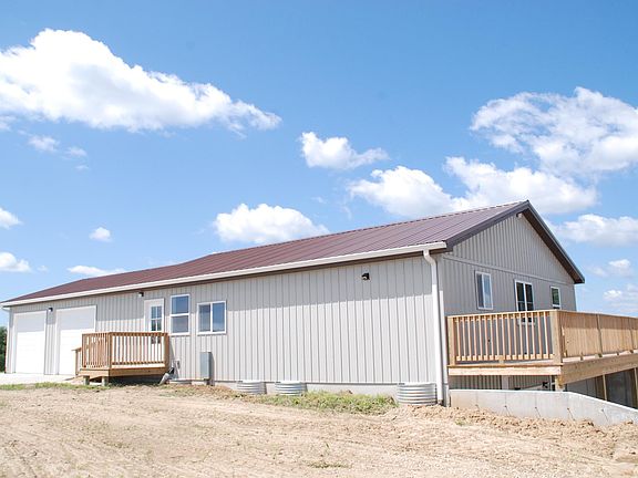 3rd image of 5916 Kornhill Rd