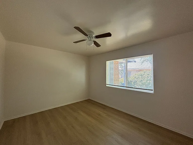 45309 10th St W — Photo 12