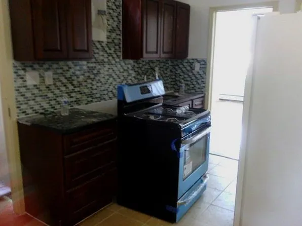 2360 65th St, Brooklyn, NY 11204