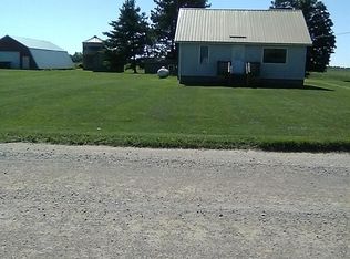 1819 Urban Rd, Sandusky, MI 48471