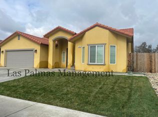 1865 Scott Ave, Dinuba, CA 93618
