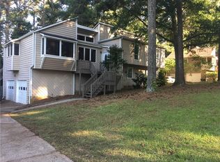 3982 Fairington Dr, Marietta, GA 30066