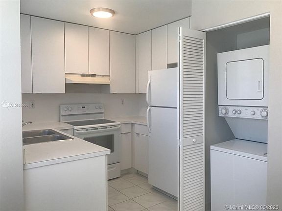 5th image of 13707 SW 147th Circle Ln #43