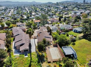 3454 Glen Dr, Spring Valley, CA 91977