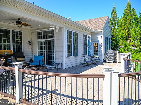 5th image of 15590 Legacy Way
